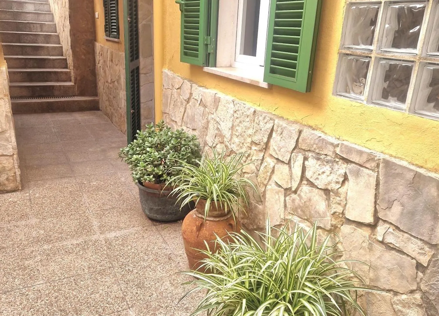 Sotio, Village House In Campanet 0*,  Ισπανία