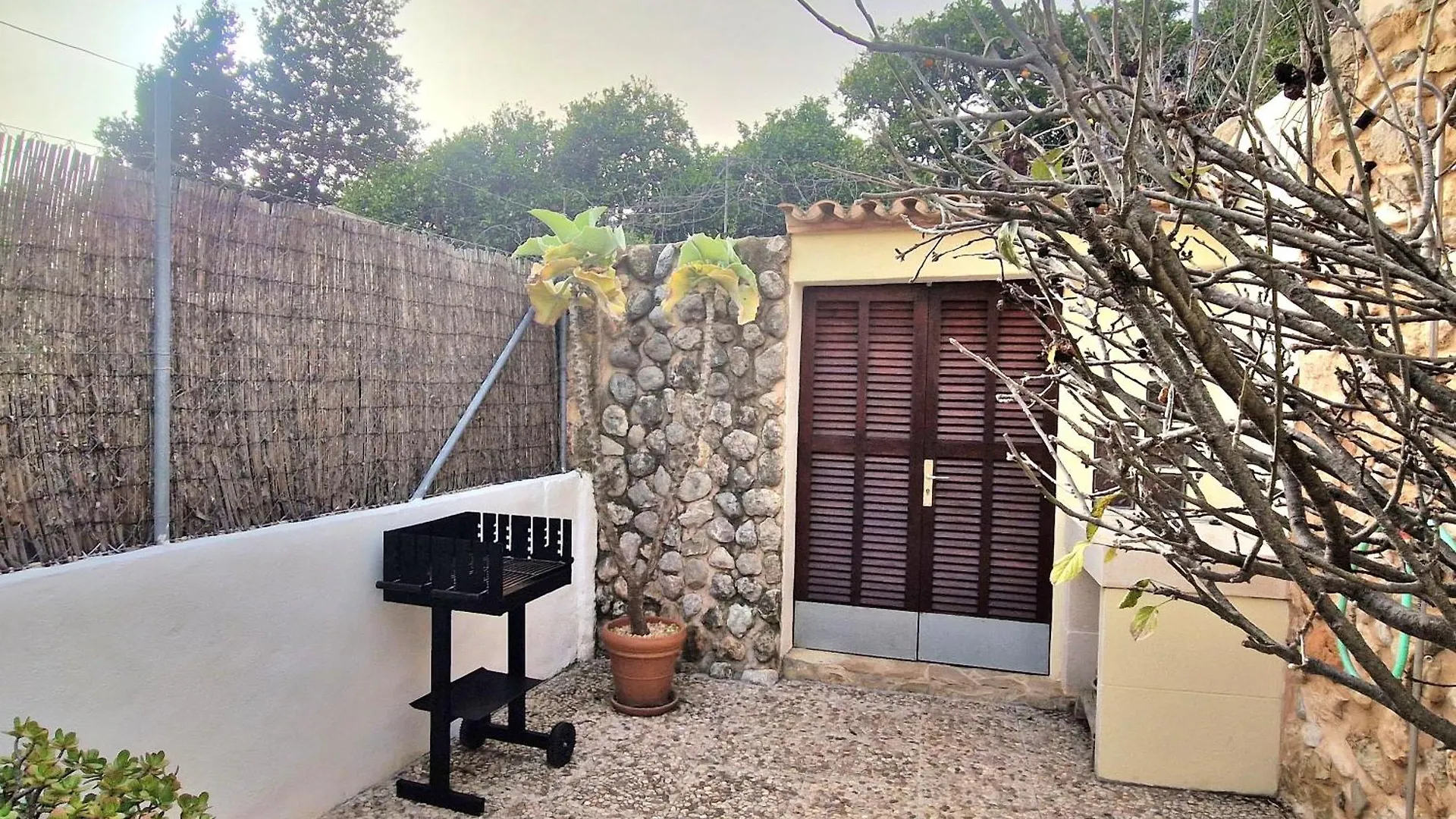 Sotio, Village House In Campanet Σπίτι διακοπών